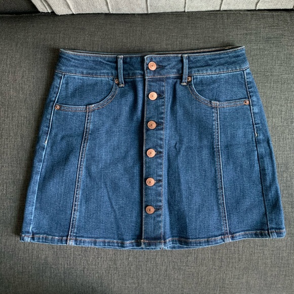 AE High-waisted Denim Skirt - Picture 3 of 4